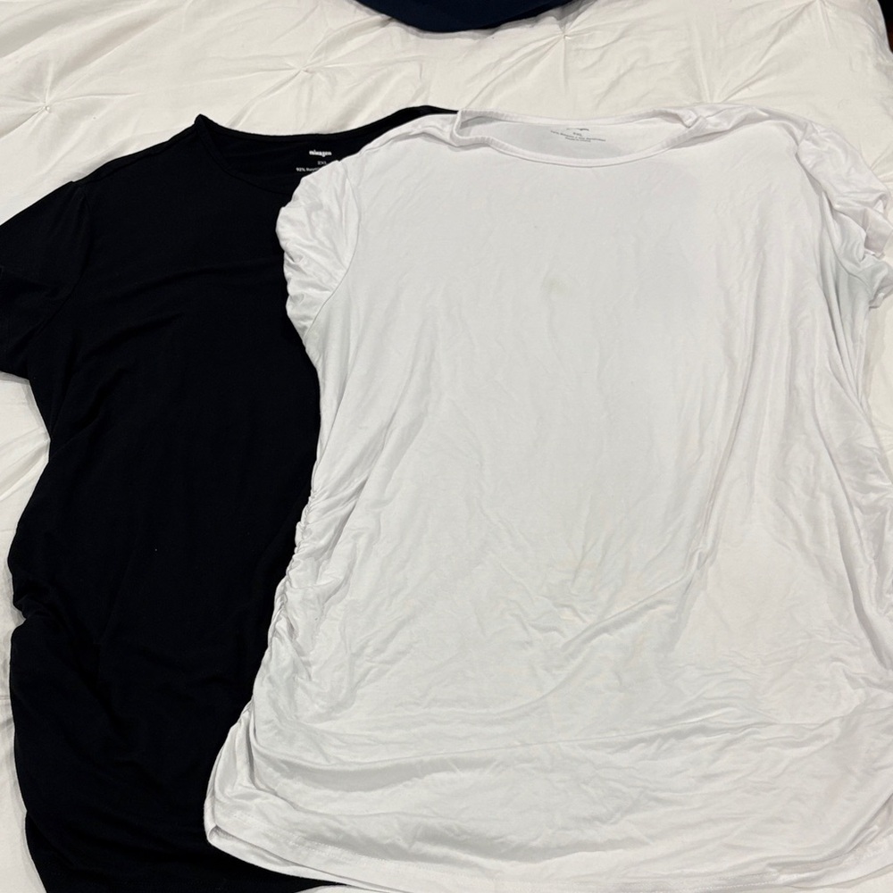 Elegant Black and White Women's Short Sleeve Maternity Tees